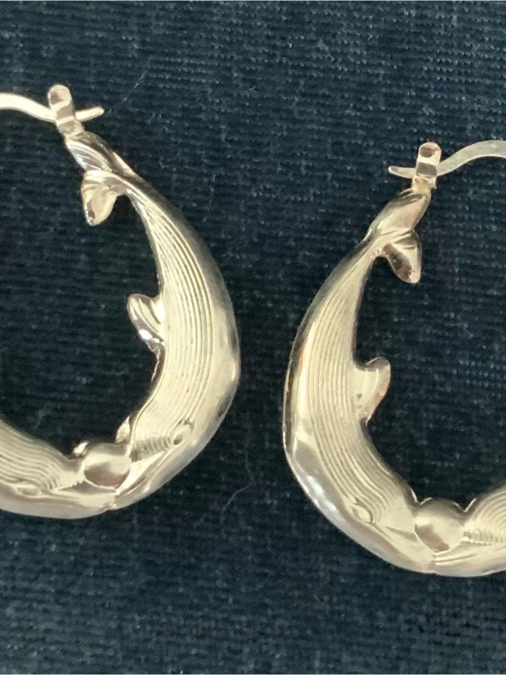 925 Sterling Silver Kissing Dolphin Hoop Earrings